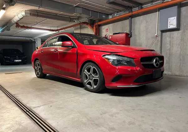 łódzkie Mercedes-Benz CLA cena 67000 przebieg: 142105, rok produkcji 2018 z Warszawa